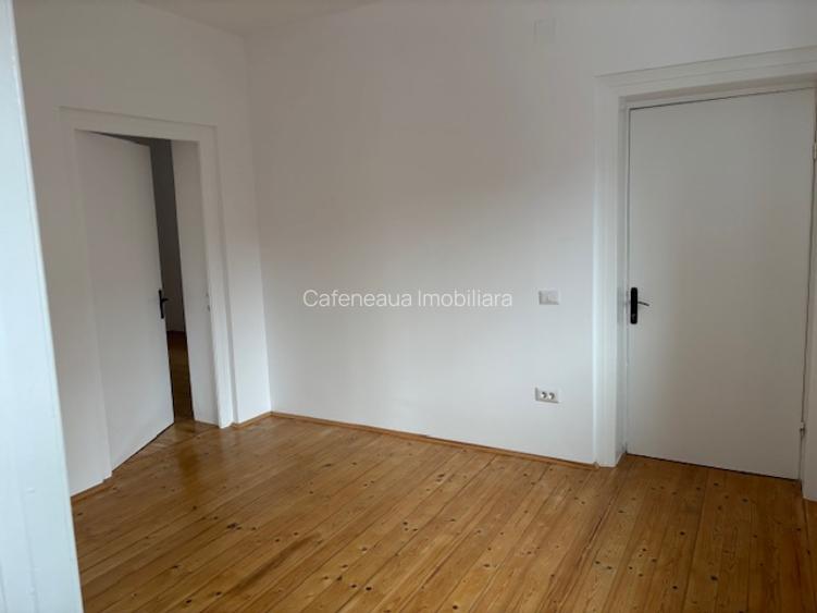 Casa Soseaua Chitilei-Mezes - 8