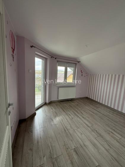 CASA ELEGANTA CU TEREN 1500MP,ZONA PETROM - 6