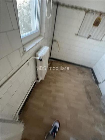 2 camere etaj 2/4 Gheorghe Lazar - 4