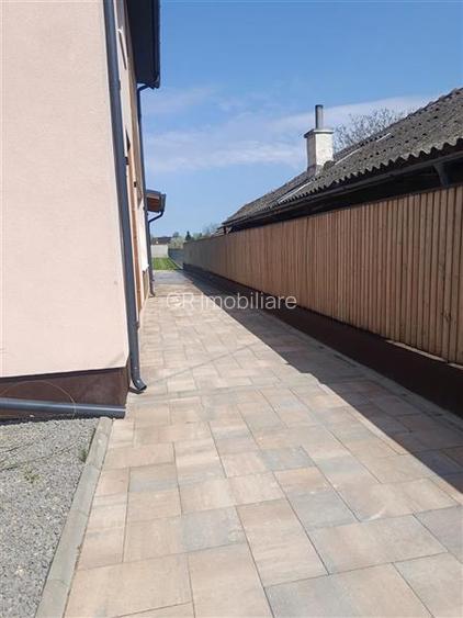 Vila in Izvorani - 12