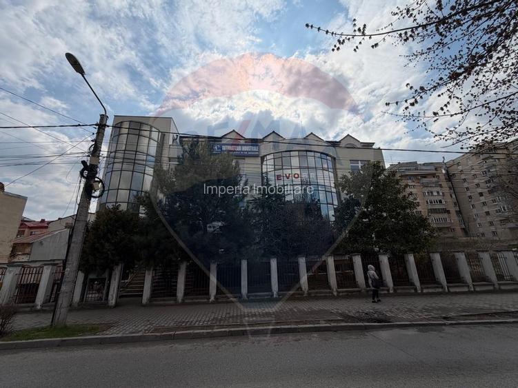 Cladire Birouri Stefan Cel Mare zona Ramada - 3