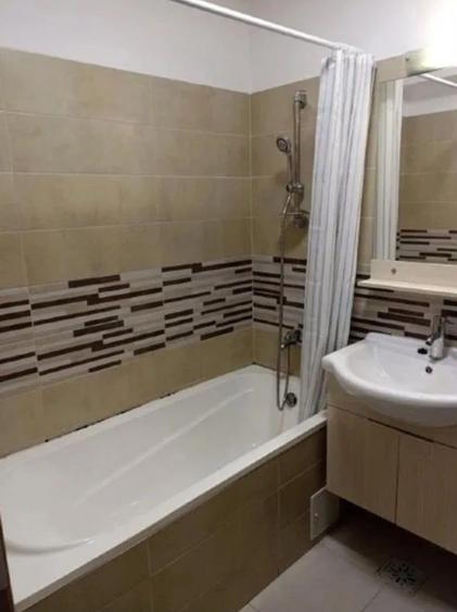AP. 2 CAMERE- OZANA, PARCARE INCLUSA, CENTRALA PROPRIE, MODERN