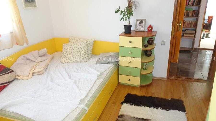 Vand casa în sistem P+M, are suprafața utilă 160 mp,finisată integral și echipat - 9