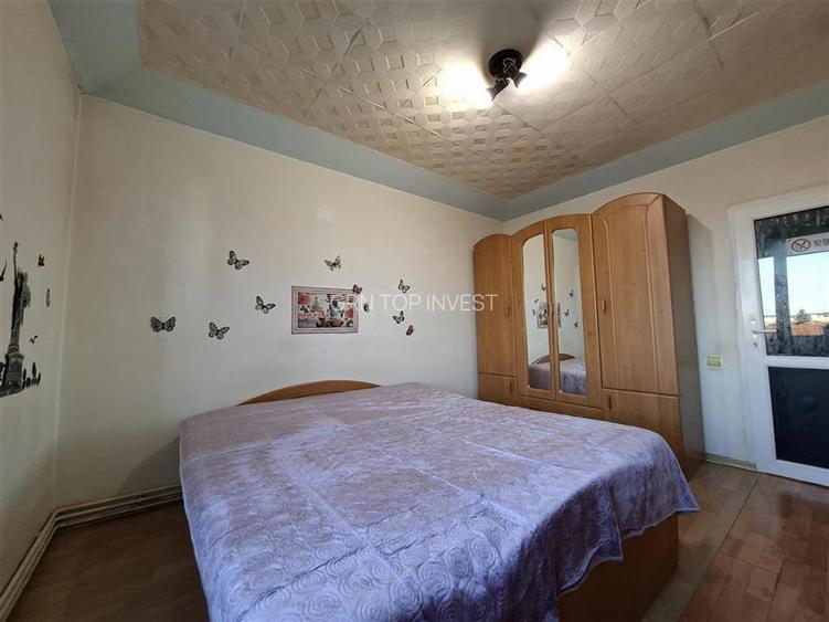 Apartament decomandat 3 camere etaj 2 Zona Terezian - 14