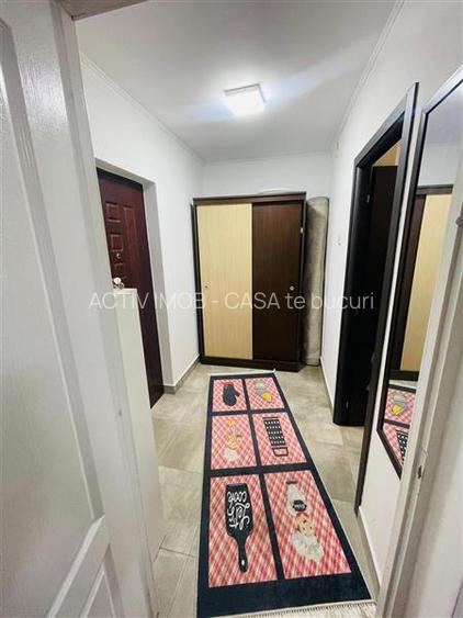 2 camere semidec. - loc parcare -  Auchan Vitan - 9