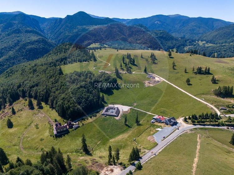 Teren 56599mp Dambovicioara / Soseaua DN 73Dealul sasului! - 4