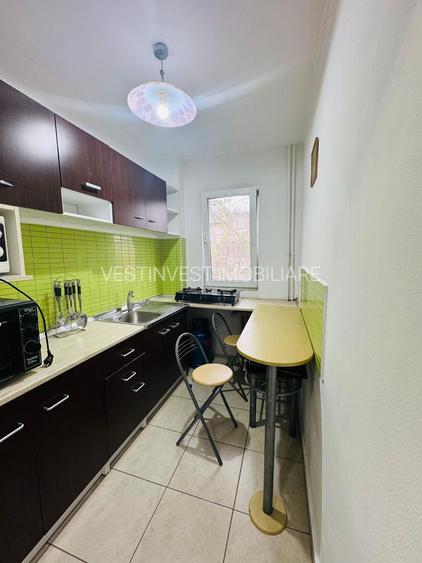 Apartament cu 2 camere, semidecomandat, Cantemir - 6