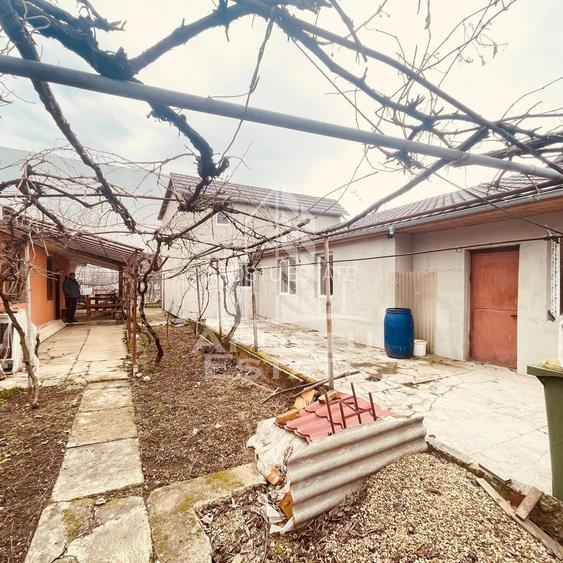 Casa “la gri” cu gradina, zona Calea Aurel Vlaicu - Bujac - 3