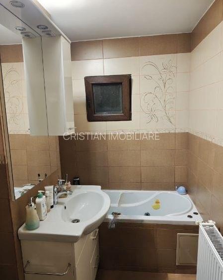 Spatios! 2 camere Finisaje Calitate Superioara, Etaj 3, Buzaului - 17