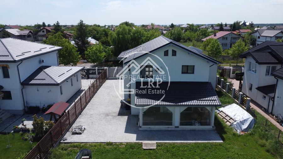 Buftea-Vila individuala 4 camere,3 bai, P+1E, 270mp utili, teren 990mp - 55