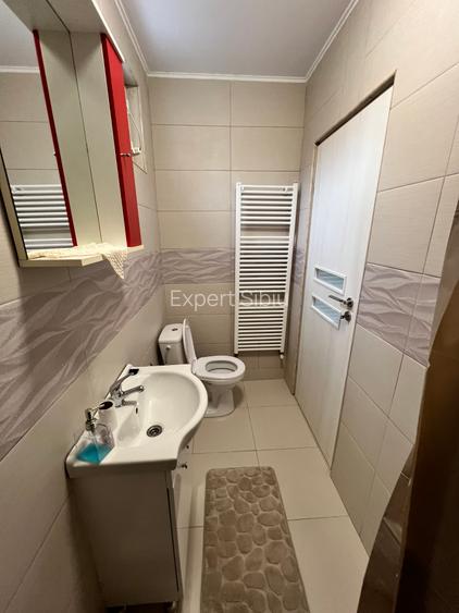 INCHIRIEZ ap.2 camere decomandat la casa,renovat, zona P ta Cluj - 9