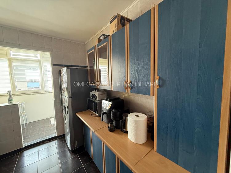 Aparatorii Patriei - Berceni vanzare apartament 3 camere - 12
