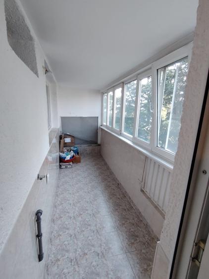 Apartament 3 camere semimobilat Metrou Parc Bazilescu