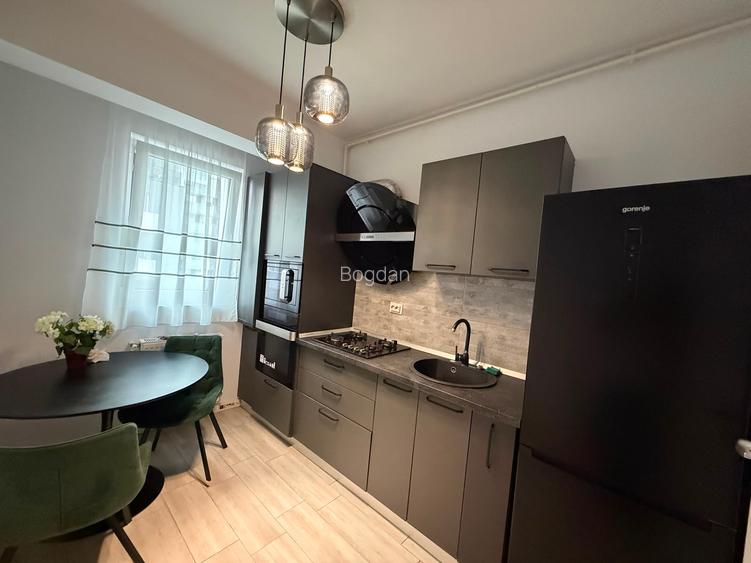 Apt. 2 cam,bloc 2022,Rotar Park 2,Militari,zona Metro-Mc Donald,10 min. metrou - 13