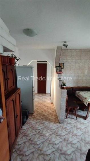 Apartament 2 camere  decomandat etaj intermediarzona Astra - 5