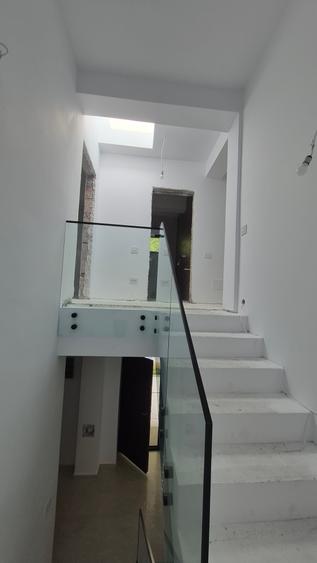 VILA SUPERBA CU 5 CAMERE AMPLASATA IDEAL