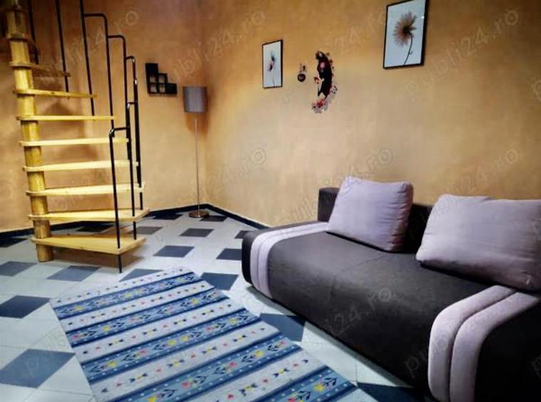 Casă 4 camere in inima Brasovului, curte privata, zona Schei