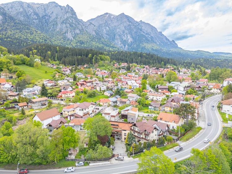 Proprietate deosebită de vânzare în Bușteni - Pensiune + Duplex - 34