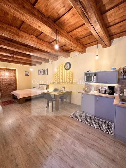 Apartament spre vanzare amplasat la doar 2 minute de Piata Sfatului - 2