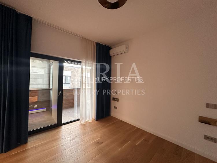 BELAIR LAKE - Penthouse duplex - LAKEFRONT - - 26