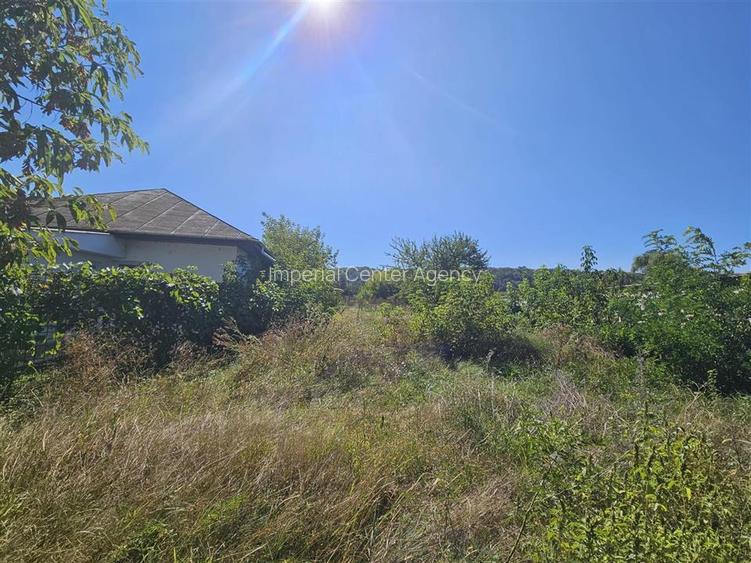 TEREN INTRAVILAN DE VANZARE ONESTI - 4