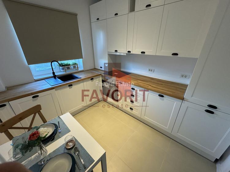 COMISION 0%.  Etaj 1 . Decomandat. Loc de parcare inclus - 5