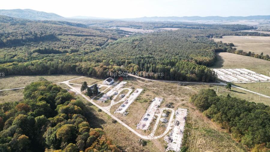 Teren Intravilan - Amplasare Unica - 39