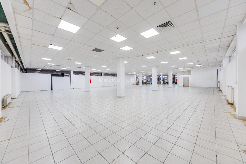 Spatiu comercial 600 mp in Centrul Comercial Kapa la etaj, Comision 0 - 15