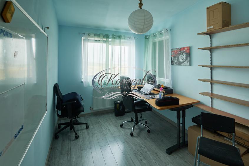 Casa individuala in Dezmir cu panorama spre aeroport - 16