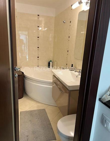 APARTAMENT DE LUX 2 CAMERE DECOMANDAT UVERTURII BLOC 1986 - 8