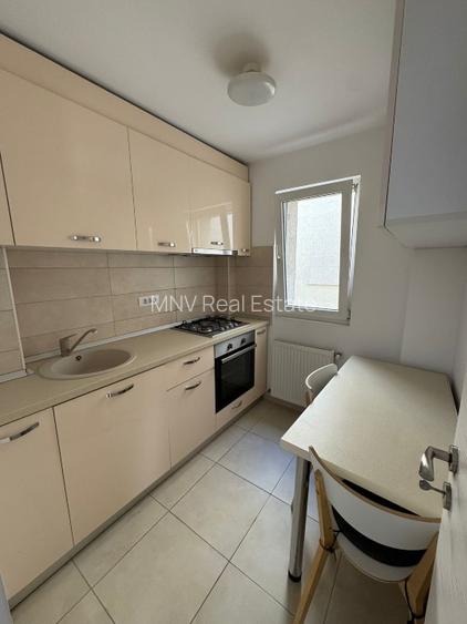 Apartament 2 camere de inchiriat Piata Victoriei - 10