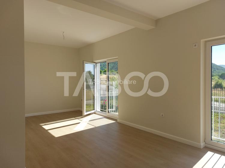 Casa individuala de inchiriat P+1E 3 dormitoare curte libera 300 mp - 8