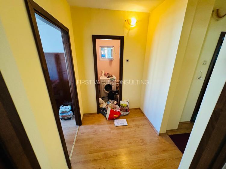 Apartament 3 camere de vânzare - C.T./2 bai/2 balcoane/Et.3 - 5