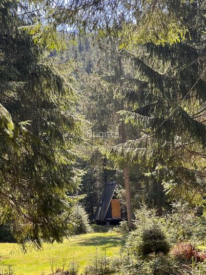 Teren de vânzare cu căsuță A-frame - 3