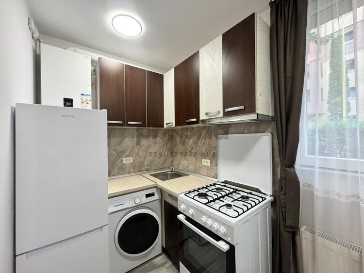 Garsonieră de închiriat – Str. Alexandru cel Bun | Disponibilă imediat