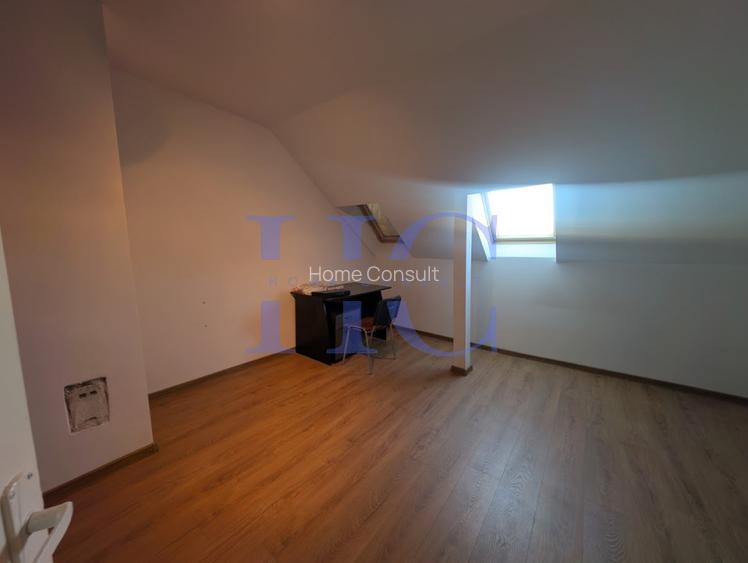 Apartament tip mansarda 3 camere de inchiriat  - 5