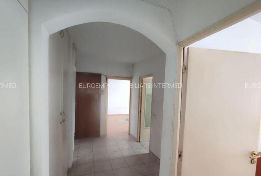 Apartament 2 camere decomandate zona Gara - 2