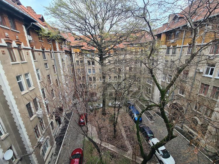 Garsonirea ultracentral - Romana Ase - 3