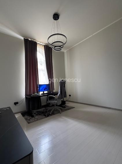 Vila exceptionala situata in zona Kiseleff - singur curte - 12