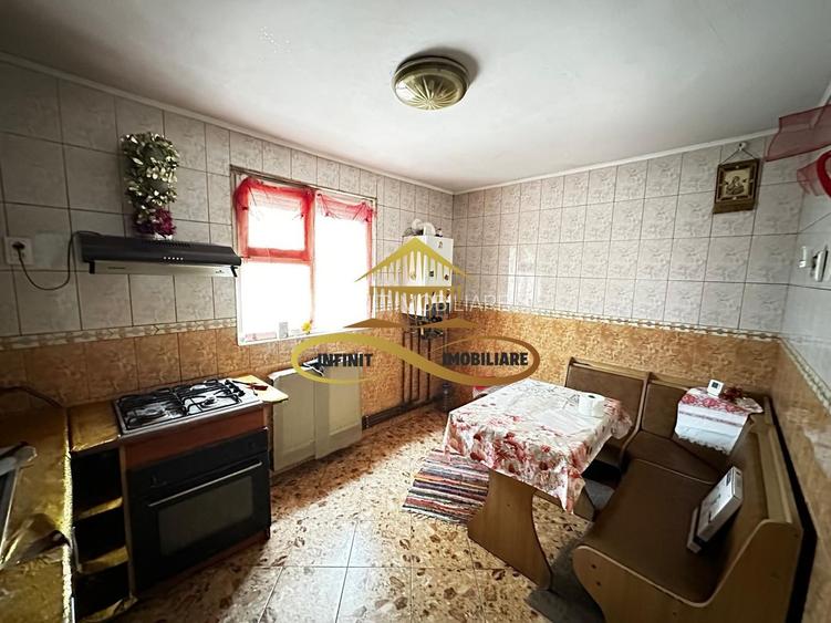 Casă individuală P+M în cartierul CFR Bacău 500 mp teren - 20