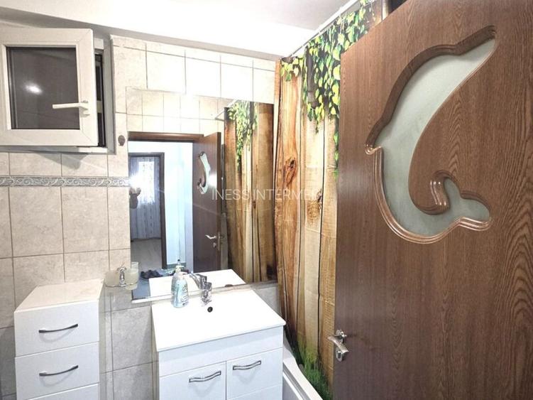 TINERETULUI BD. CANTEMIR ap. 2 CAM RENOVATE LA 50M METROU - 8