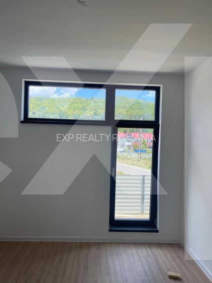 Case parter cu 4 camere în Budeasa – confort modern în mijlocul naturi - 13