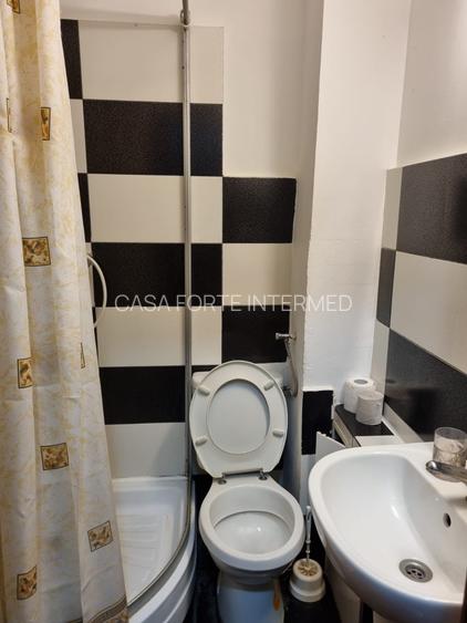 Apartament 2 camere Tomis Nord  65000 euro - 14