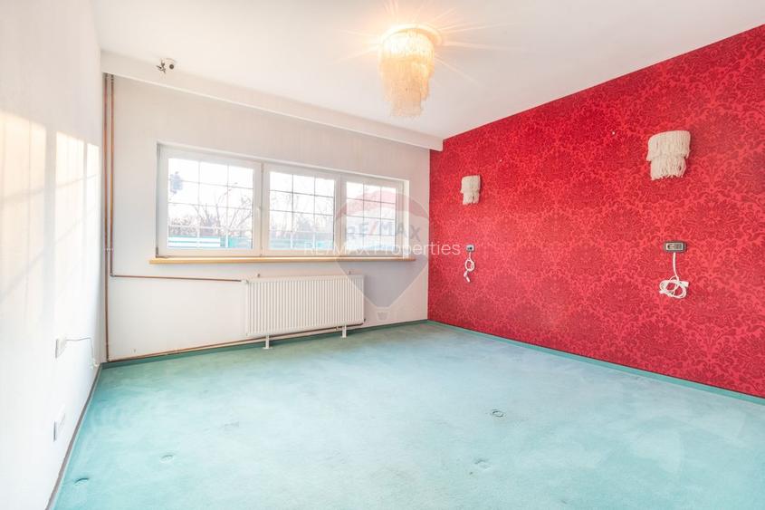 Vanzare Vila 5 camere cu semineu, piscina si priveliste lac piscicol - 11