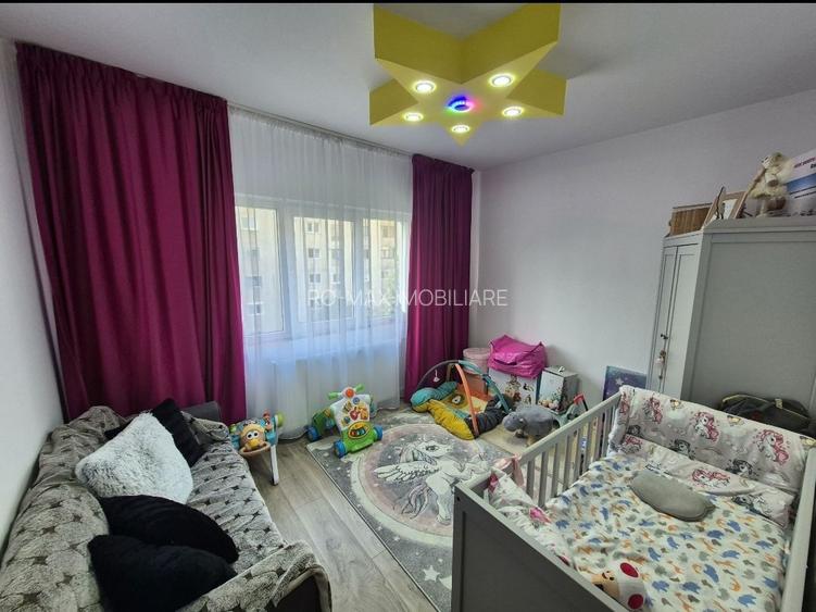 Ap decomandat 4 camere , 2 bai si 2 balcoane-zona Colentina bloc 1986 - 13