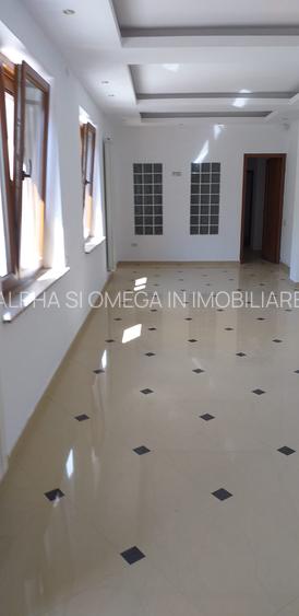 Imobil ideal investitie, resedinta, cabinete. Libera. - 3
