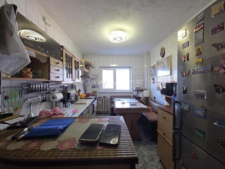 Vanzari Apartamente 4 camere CARTIERE Militari- UVERTURII - 5