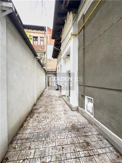 Piata Victoriei | Metrou 5 ''| Casa Individuala - 11