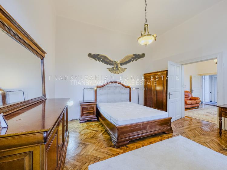 Locuința situată în zona centrală din Piața Muzeului - 7