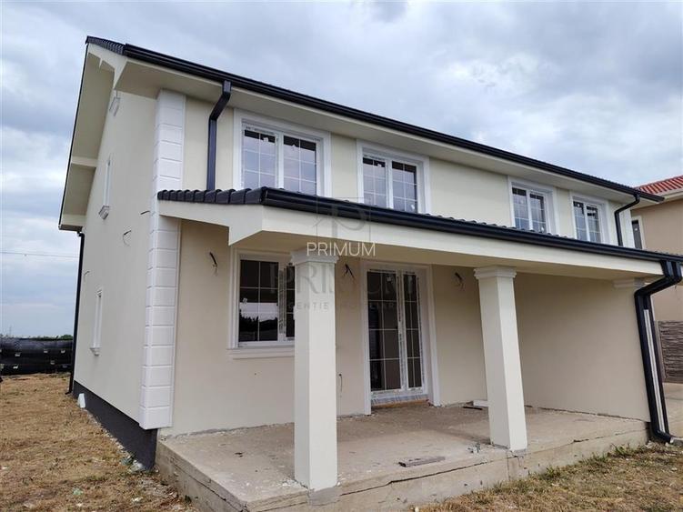 Duplex 4 camere - bucatarie inchisa - posibilitate de personalizare interioara - 2